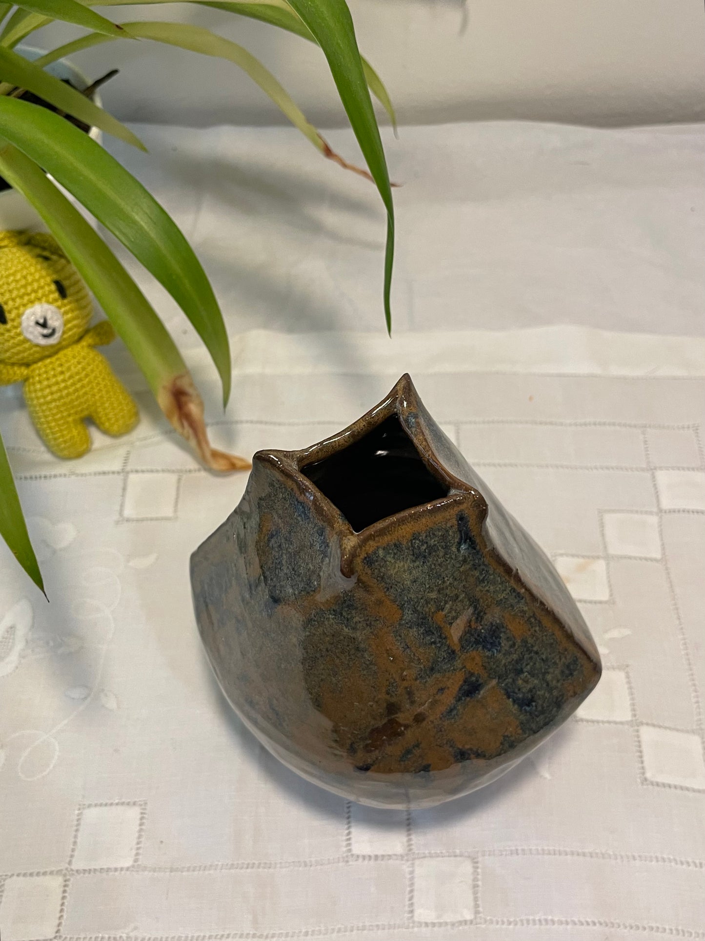 Star Mouthed Vase